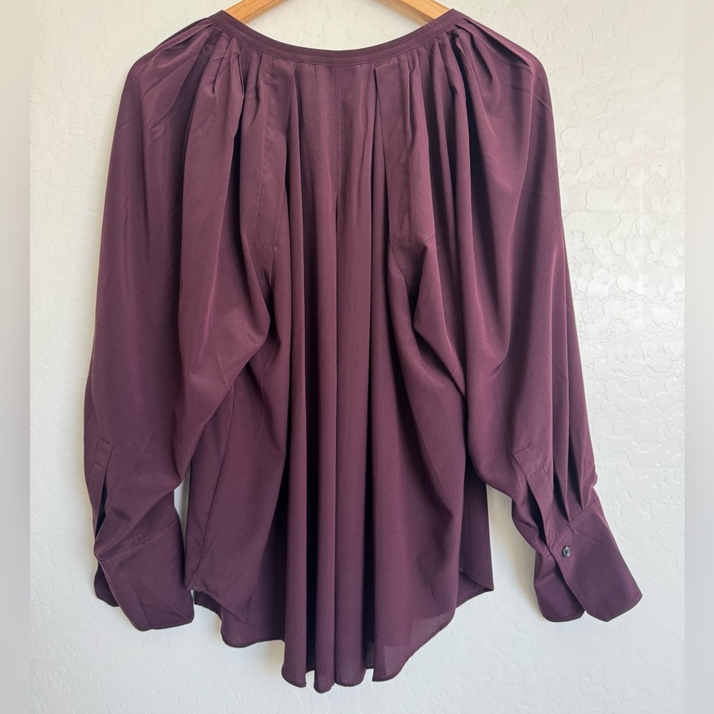 A.L.C. nomad silk top in chicory Size 6 Like New - Picture 8 of 9